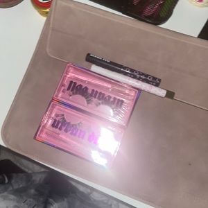 Urban doll Paso lit and fantasy lashes